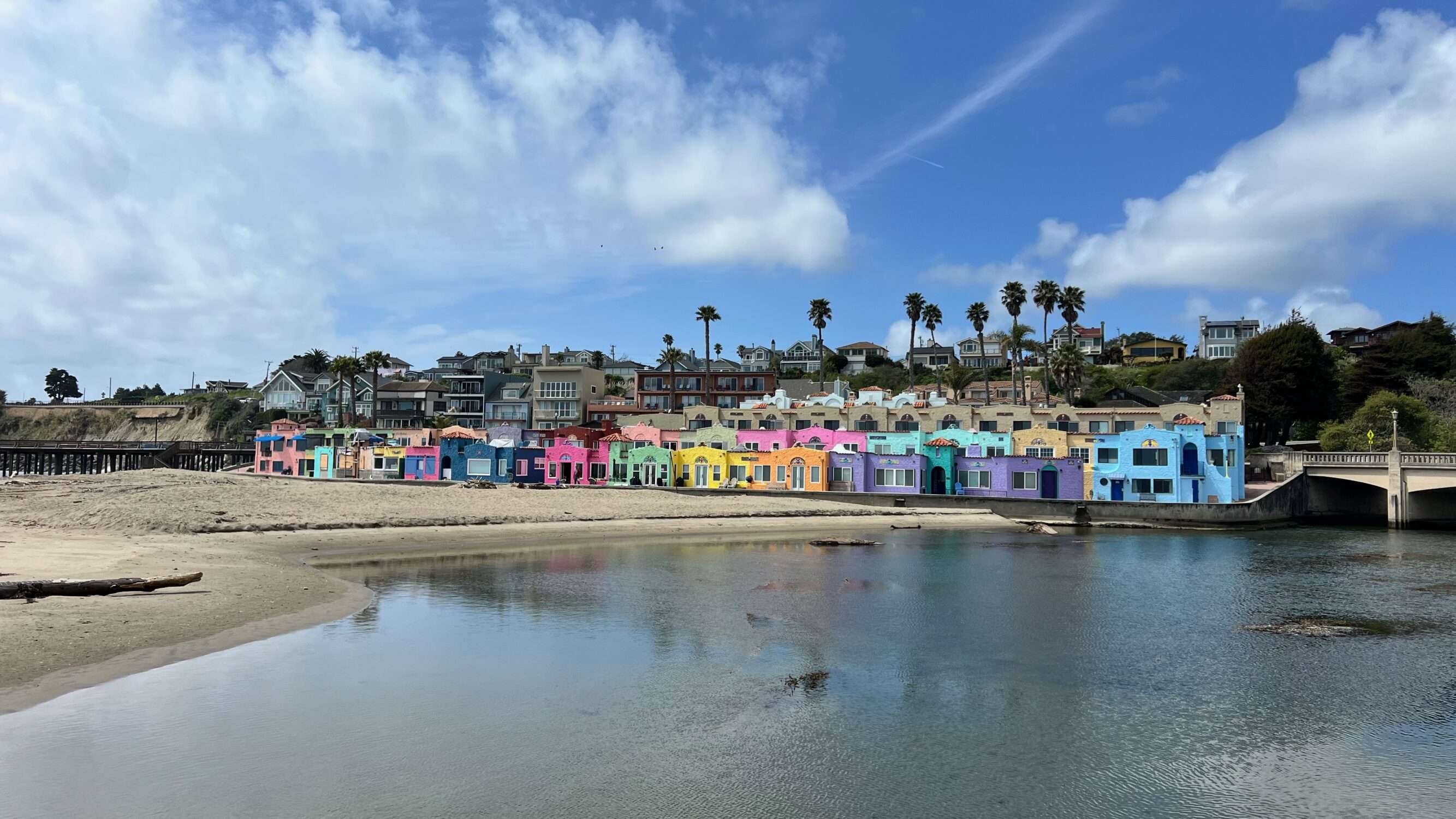 【灣區週末小旅行】聖塔克魯茲 Santa Cruz 二日遊全攻略 | 市區景點、紅木森林、懸崖步道通通有 | 全美最老的雲霄飛車,你敢坐嗎? 42 santa cruz,聖塔克魯茲 42