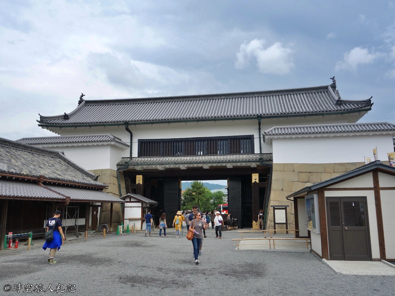 Nijo Castle, Ninomaru Gotei, Honmaru Gotei 1