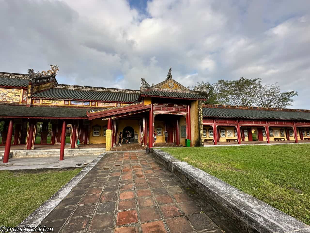 Hue, Hue, Hue one day tour, Kai Dinh Mausoleum, Thien Mu Temple 149