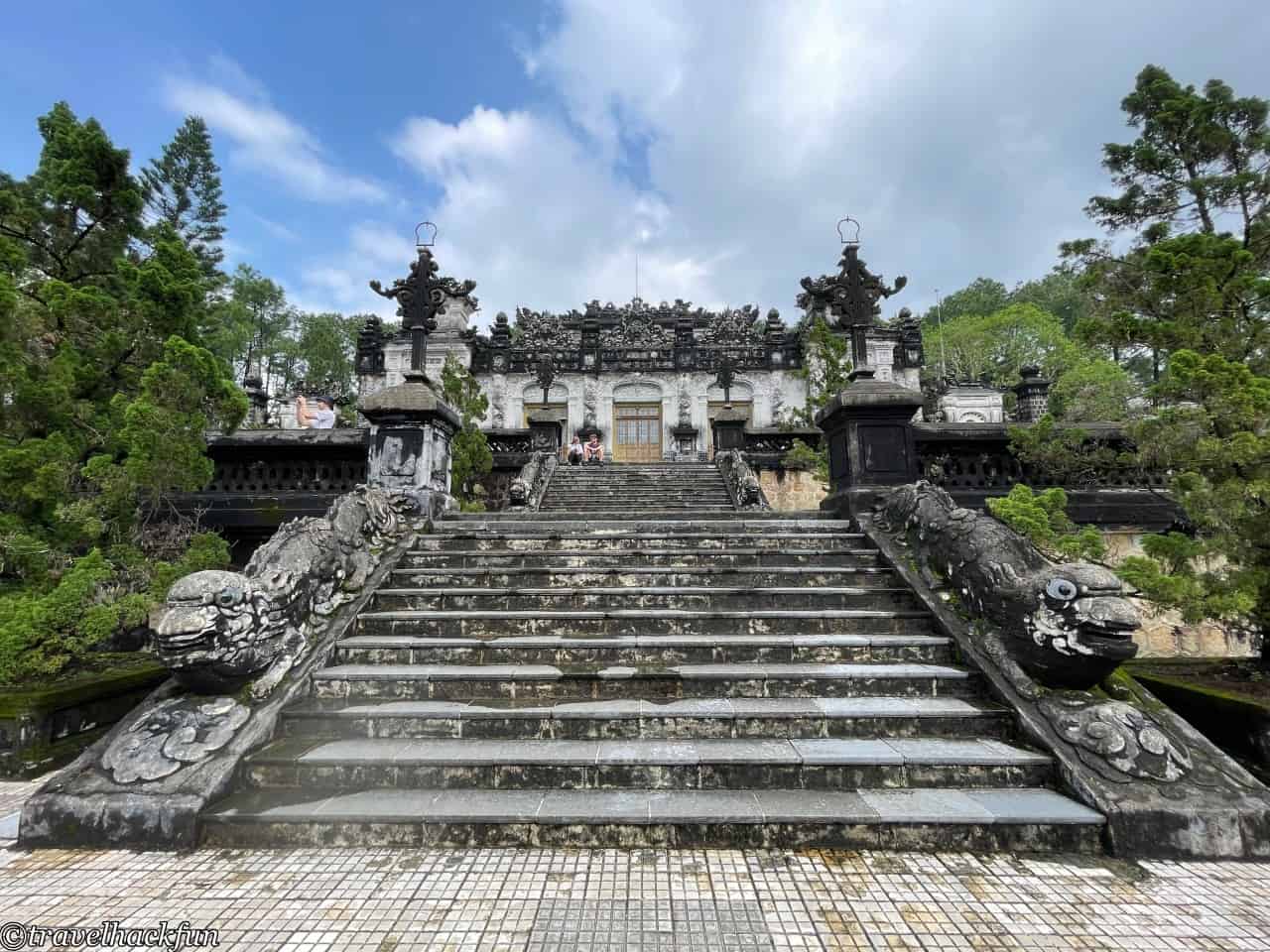 Hue, Hue, Hue one day tour, Cai Dinh Mausoleum, Thien Mu Temple 39