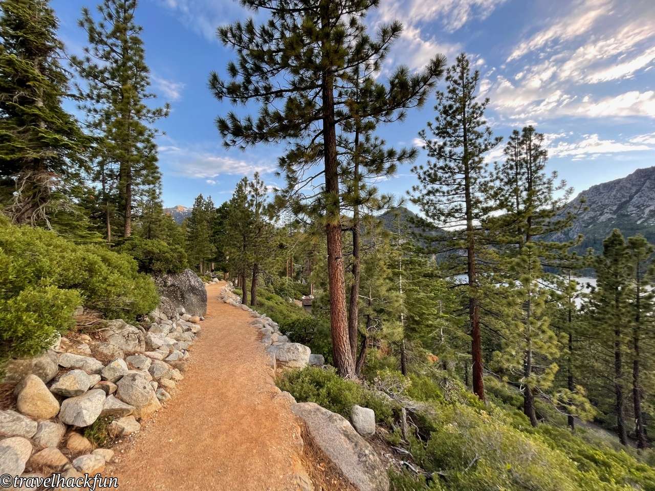 【太浩湖景點】Emerald Bay State Park 翡翠灣州立公園|壯麗湖灣・瀑布健行・維京城堡 55 Emerald Bay State Park,翡翠灣州立公園,Vikingsholm,Rubicon Trail,Eagle Falls 54