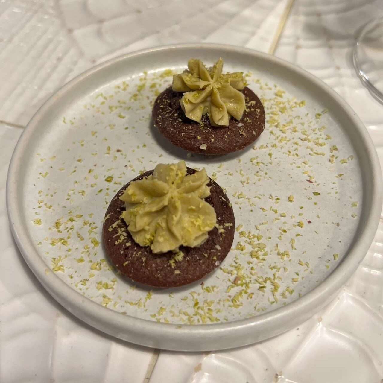 【巴黎美食攻略】我們吃過的 11 間餐廳:從法式媽媽味到米其林料理 15 巴黎美食,巴黎餐廳推薦,巴黎米其林,巴黎可麗餅,巴黎甜點 15