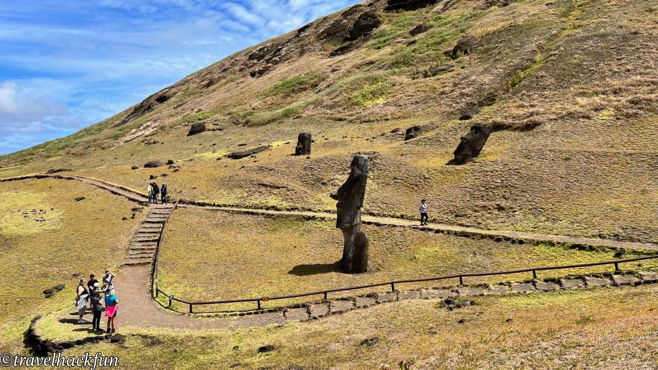 【復活節島必訪】Rano Raraku 摩艾採石場:石像從哪來?為何不走?這裡告訴你全部答案 6 Rano Raraku 6