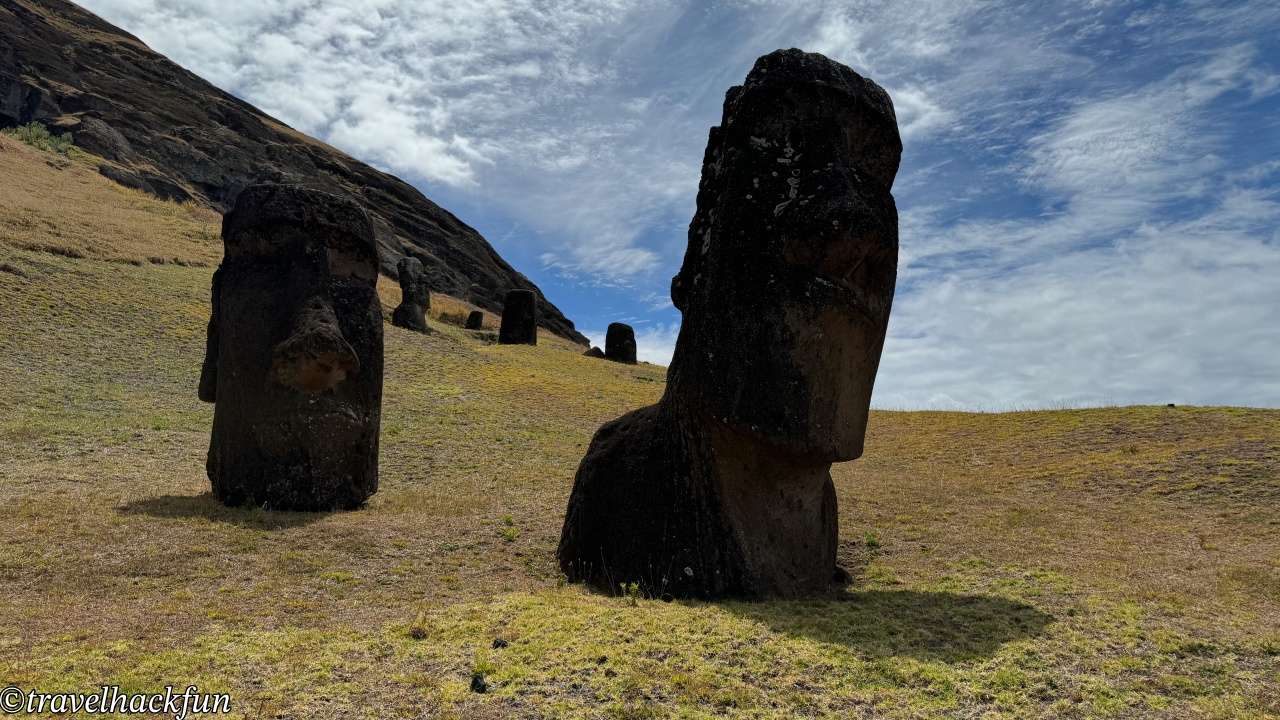 【復活節島必訪】Rano Raraku 摩艾採石場:石像從哪來?為何不走?這裡告訴你全部答案 9 Rano Raraku 8