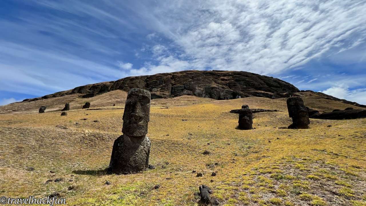 【復活節島必訪】Rano Raraku 摩艾採石場:石像從哪來?為何不走?這裡告訴你全部答案 7 Rano Raraku 7