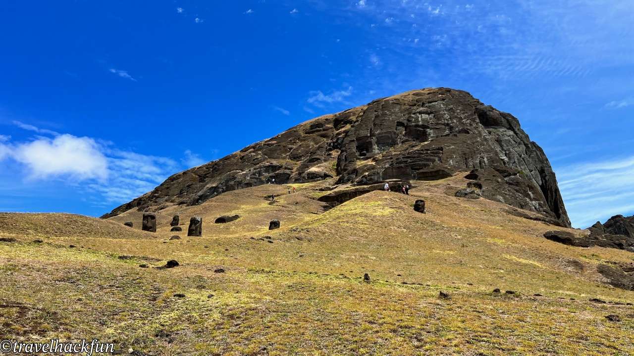 【復活節島必訪】Rano Raraku 摩艾採石場:石像從哪來?為何不走?這裡告訴你全部答案 19 Rano Raraku 18